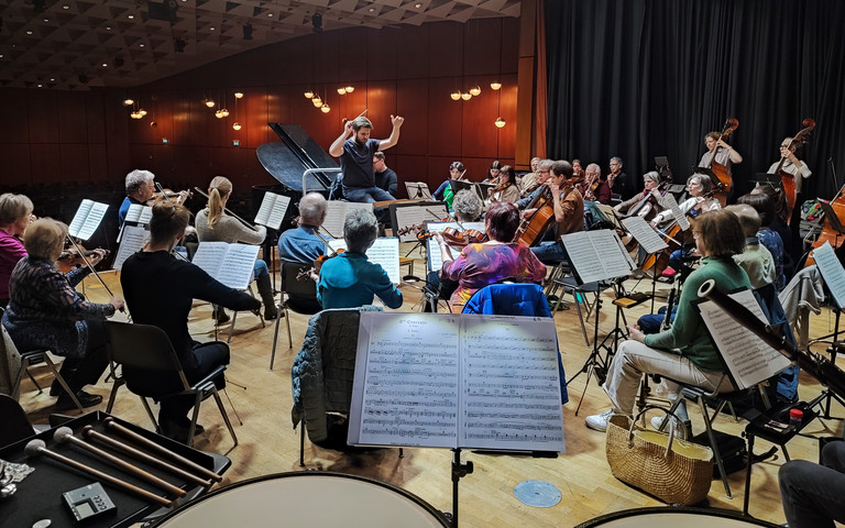 Das Sinfonie-Orchester der BASF-Mitarbeiter bereitet sich auf ein Konzert vor. Foto: BASF